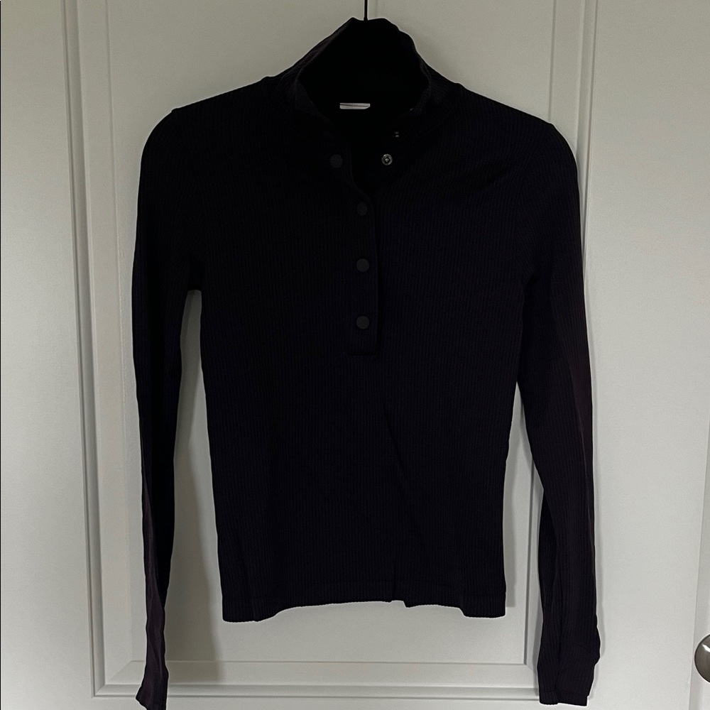 Atheta purple  Long-Sleeve Ribbed Button Henley Top